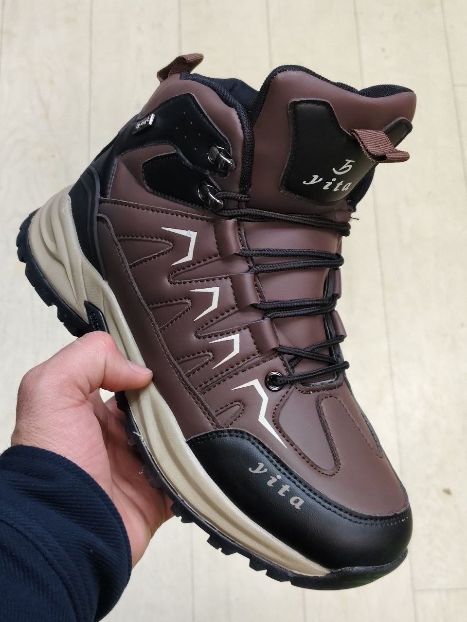 кроссовки зимние мужские,зимние кроссовки,зимние кроссовки adidas,зимние ботинки,кроссовки