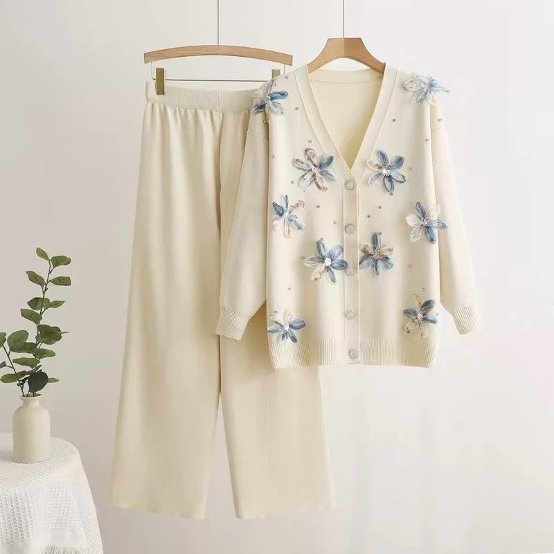 женский вязаный кардиган,женский трикотажный кардиган с цветочными,кардиган вязаное,кардиган стильный,кардиган