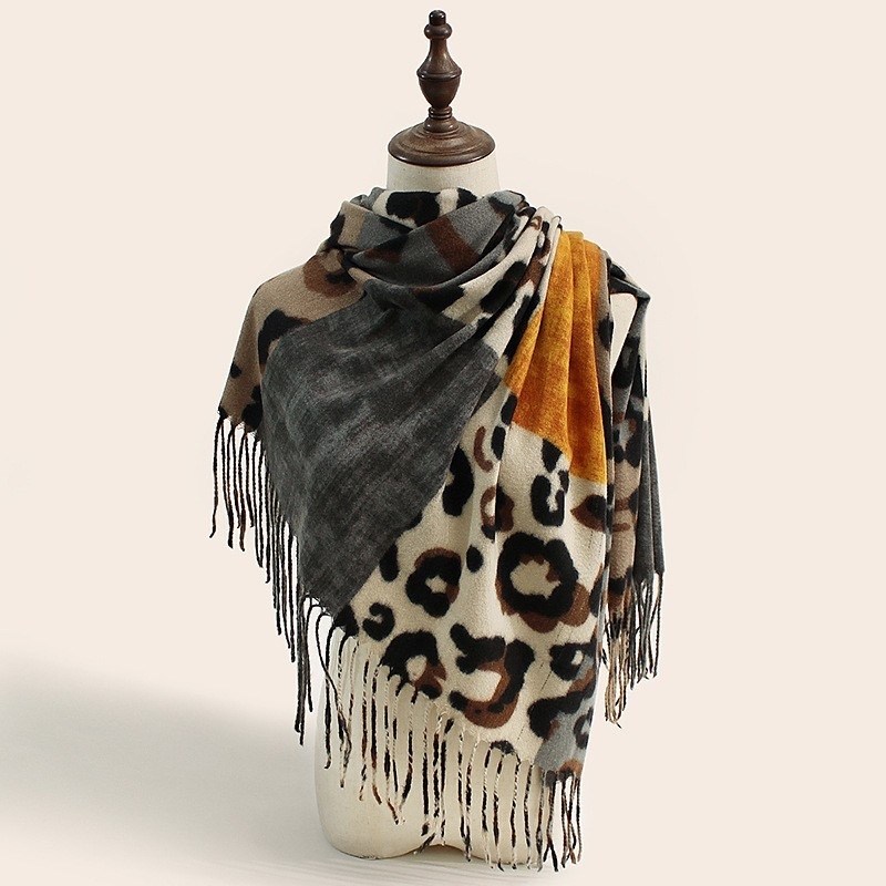шарф леопардовый,леопардовый палантин,платок леопардовый,модные шарфы,шарф женский леопардовый