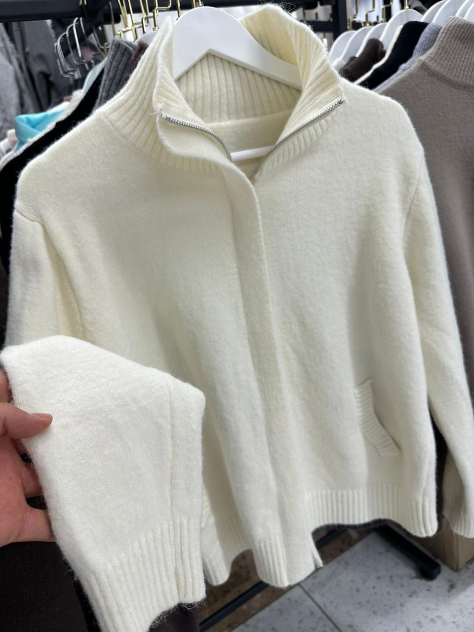 кардиган,женская кофта,кардиган женский,джемпер и кардиган,кардиган вязаное