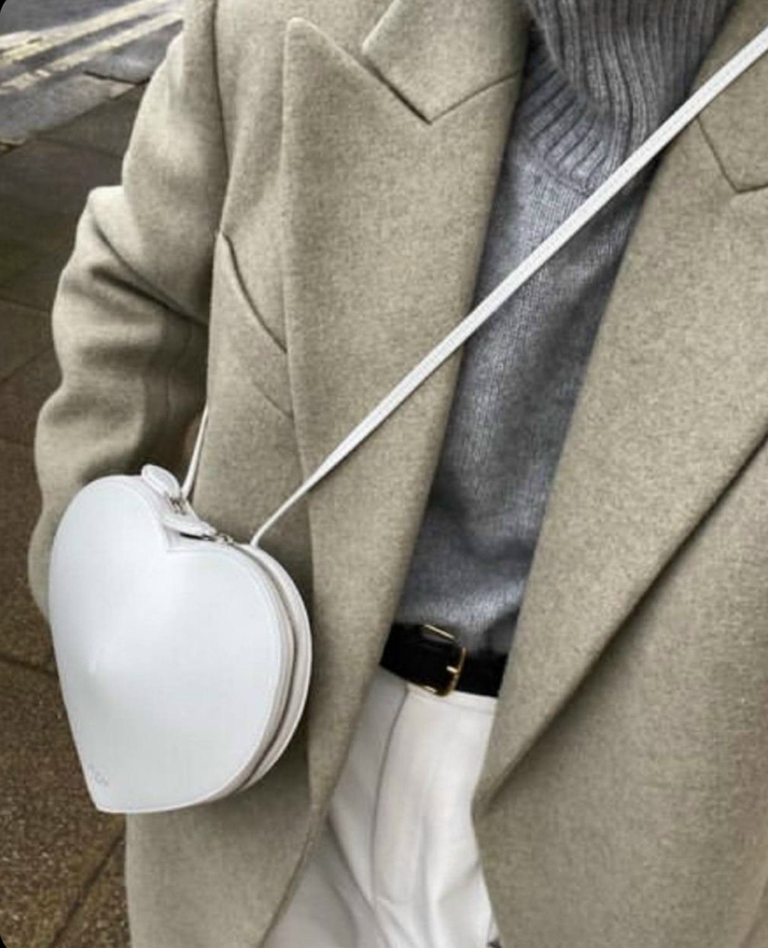 сумка в форме сердца,сумка сердце,модная сумка,сумка сердечко,сумочка модная