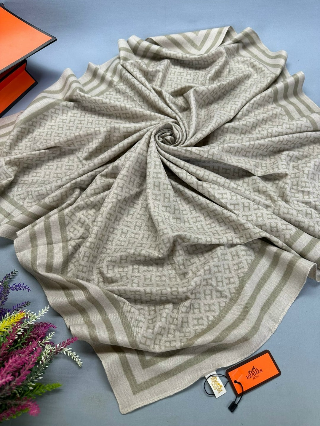 брендовый платок,шарф платок,серый платок луи виттон,платки кашемир,палантин женские