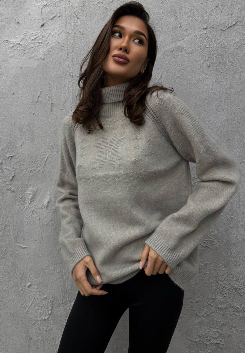 бордовый свитер,свитера женские,женская кофта,свитеры вязаные,свитер вязаный с горлом