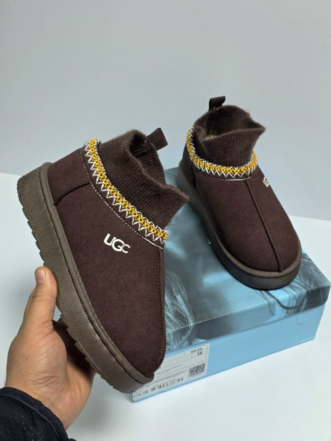 женские угги,,женская ,угги женские ugg,угги зимние женские