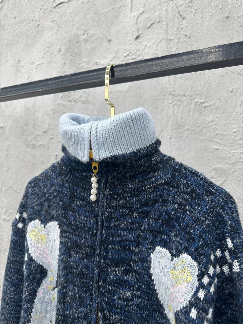 свитеры модные,трикотажный свитер,свитер с вышивкой,женский свитер,свитер для женщин