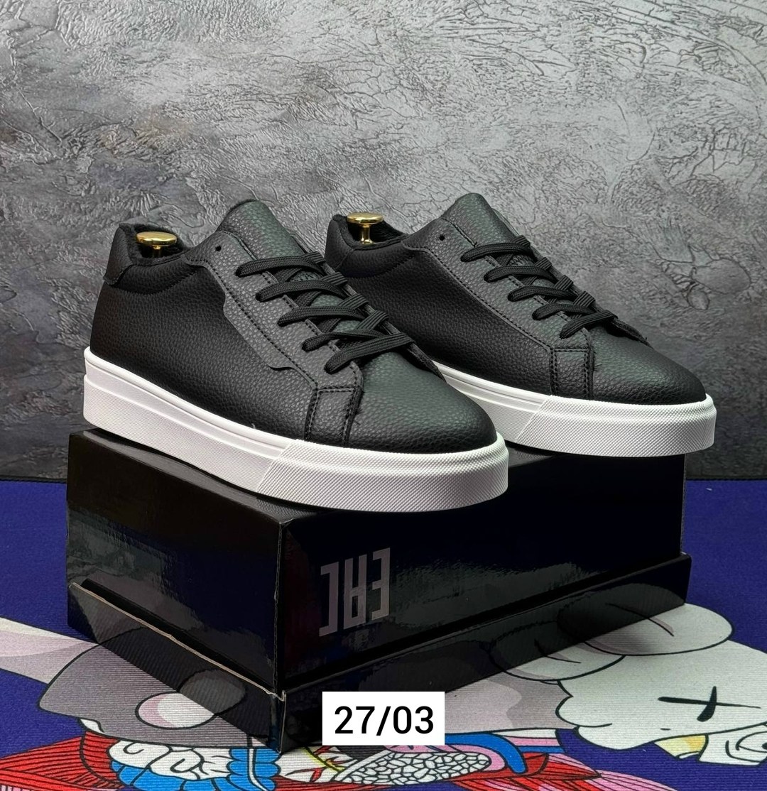 ,кеды кожаные,черные кеды женские,кеды мужские черные на белой подошве,кеды мужские кожаные