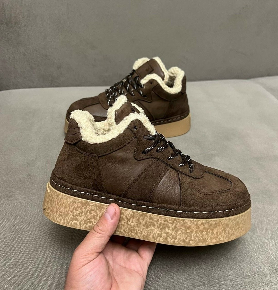 ,женские кроссовки,женская зимняя ,теплые кроссовки,зимние ботинки