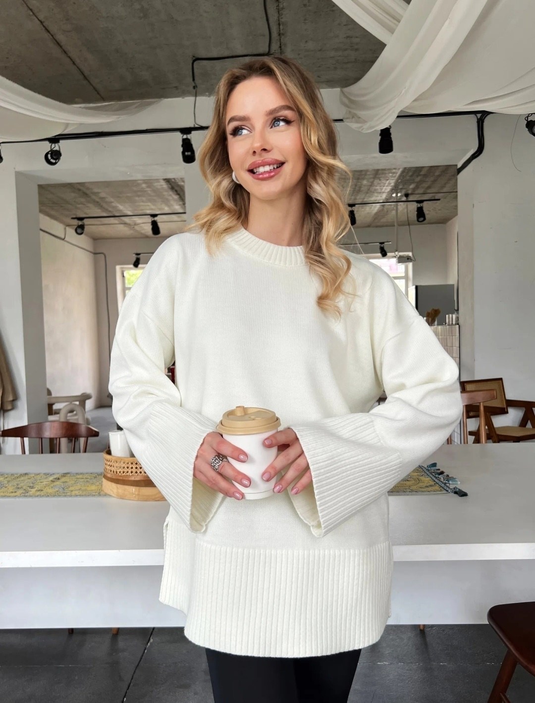 джемпер оверсайз,женский свитер оверсайз,джемпер женский оверсайз,оверсайз свитер,трикотажный свитер оверсайз