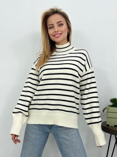 женский свитер в полоску,вязаный свитер оверсайз в полоску,свитер в полоску,женский свитер,кофта свитер женский