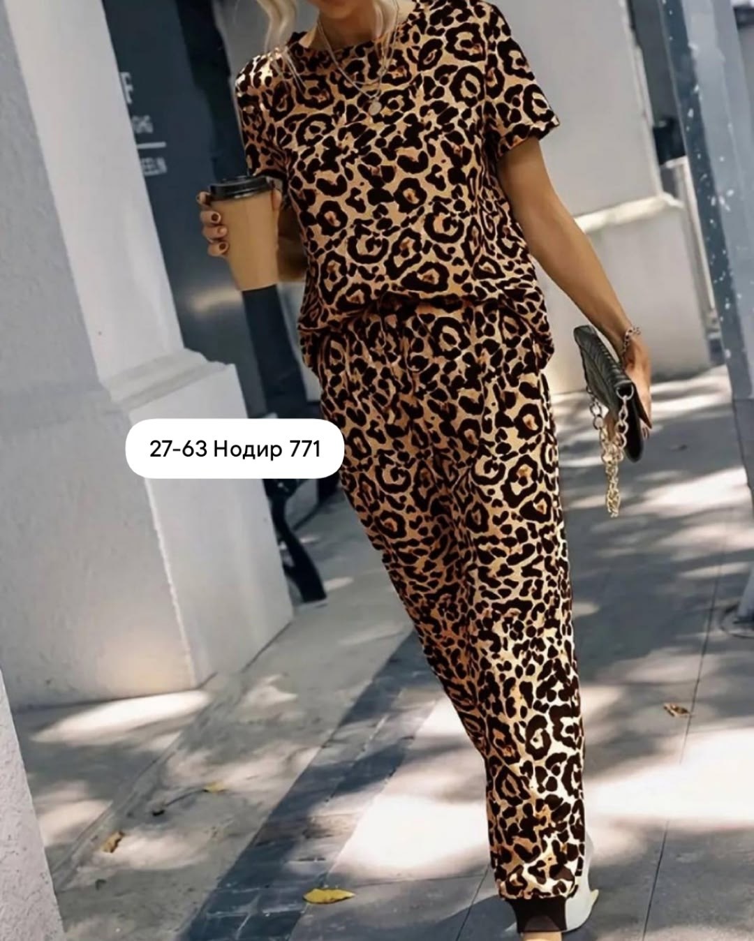 леопардовые костюмы,костюм леопардовый женский,костюм женский леопард,комбинезон с леопардовым принтом,костюм с принтом