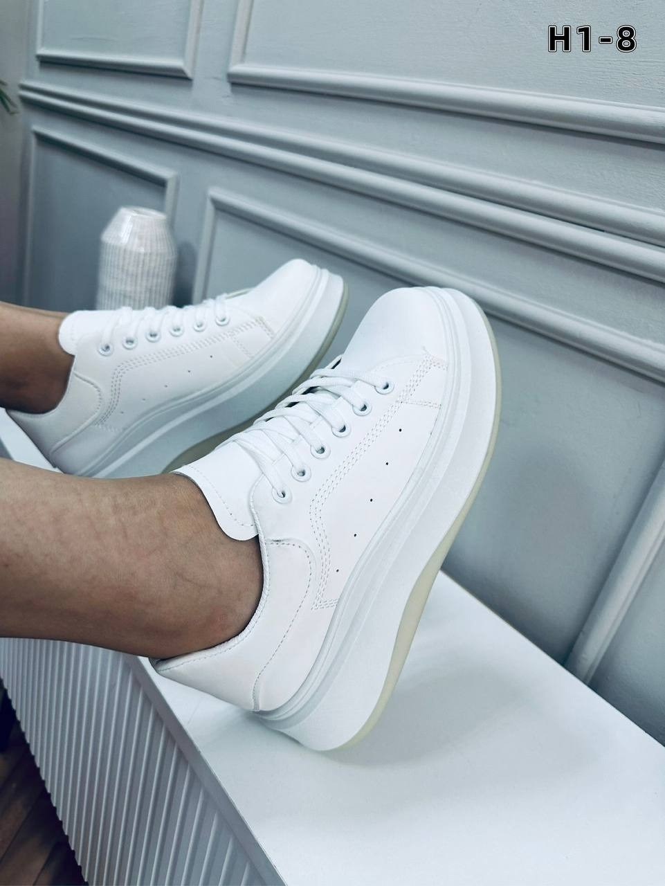 ,белые кроссовки,кроссовки женскиe,кроссовки повседневные,женские белые кроссовки