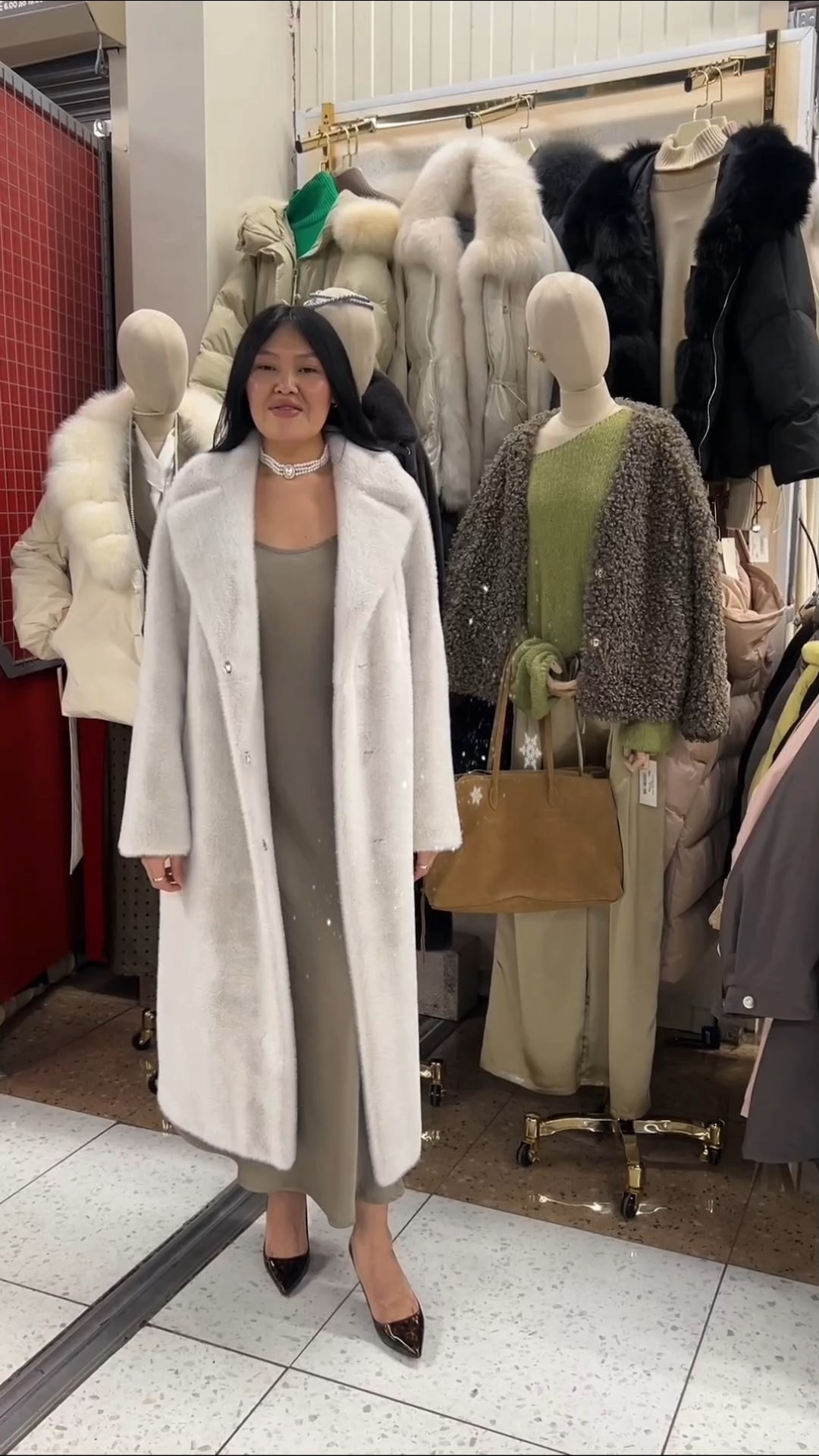 женское пальто из экомеха,шуба искусственная,меховое пальто,пальто из экомеха,шуба из эко меха