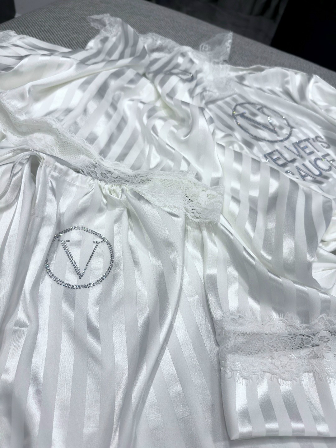 комплект пижама,пижама шелковая рубашка со штанами,пижама домашний костюм,пижамы женски,домашняя одежда пижама