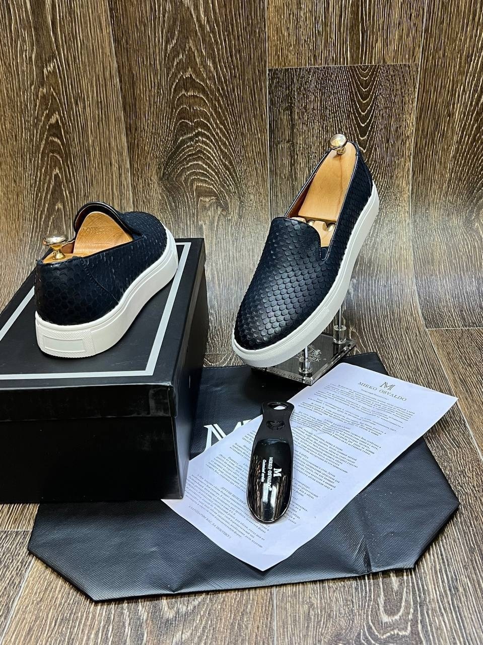 ,лоферы мужские loro piana,лоферы loro piana,слипоны боттега венета,мужские слипоны