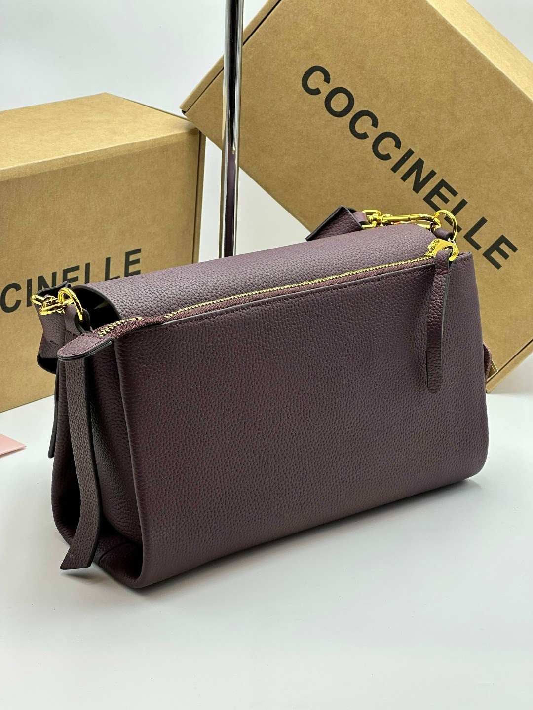 coccinelle сумка,сумка coccinelle boheme grana double,женская сумка coccinelle,сумка boheme coccinelle,сумка