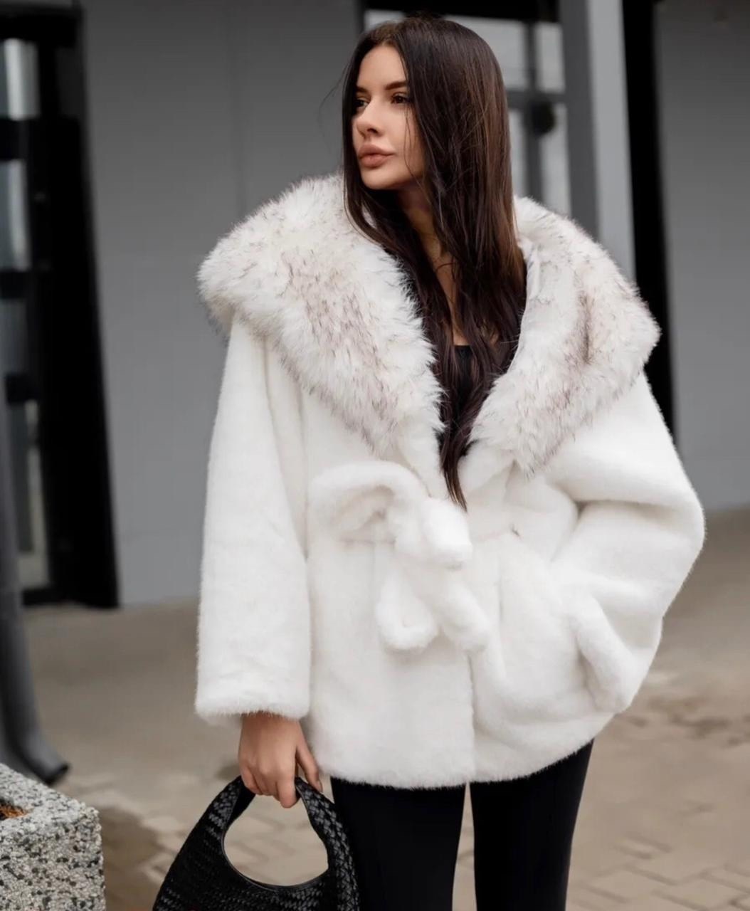 белая норковая шуба,белая норковая шуба с капюшоном,белая шуба,шуба белая норка,шуба женская