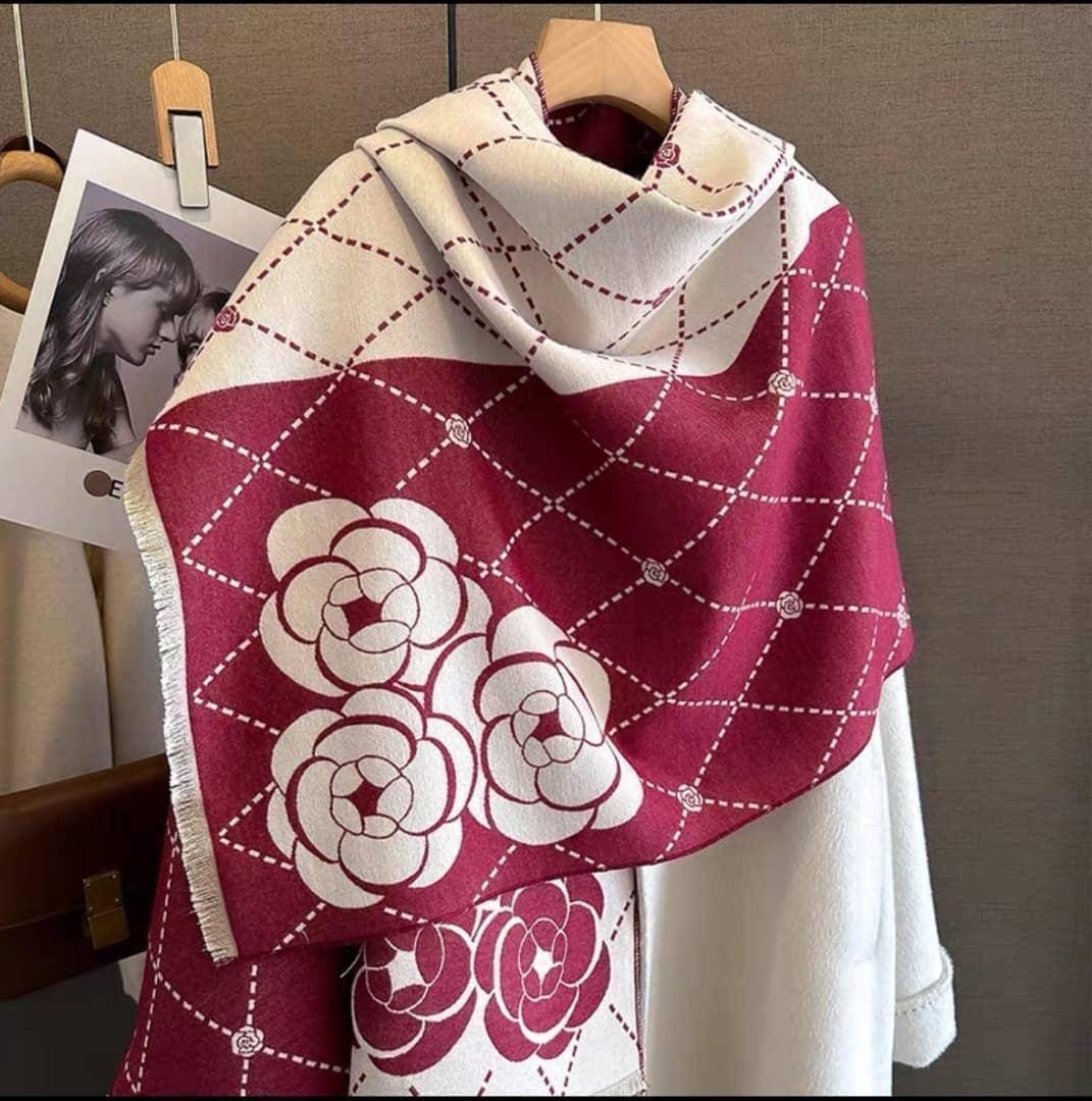 женские кашемировые шарфы,шарф женские,платок женский кашемировый,женский кашемировый шарф с цветочным принтом,шарф с принтом