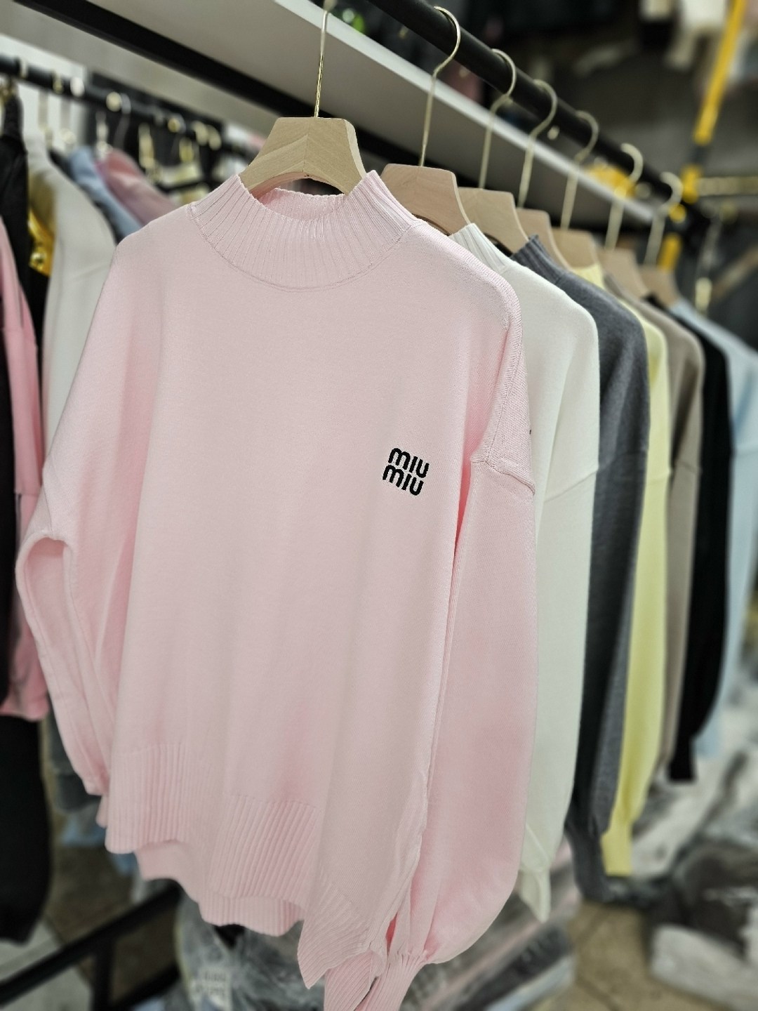 свитер,модный свитер,свитера женские,кофта теплая,вязаные свитера