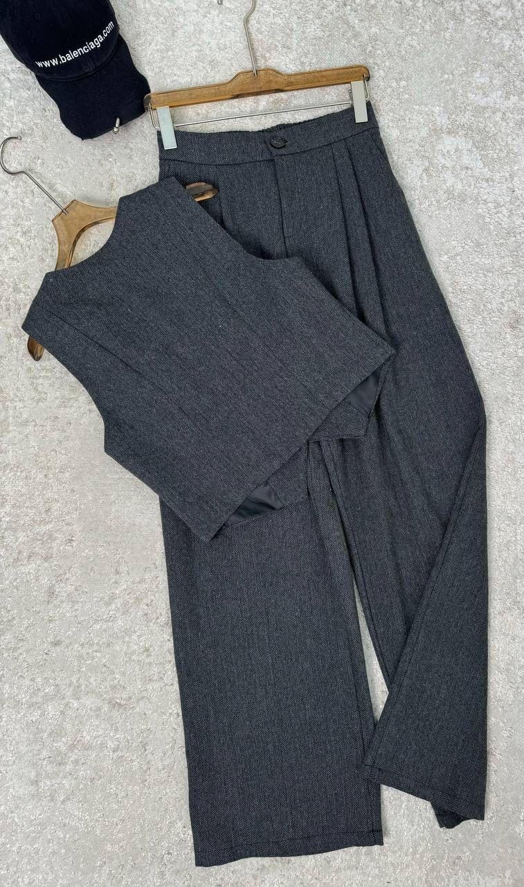 костюм брючный женский юрс,брючный костюм с жилеткой,костюм женский брючный с жилетом,костюмы брючные,серый брючный костюм