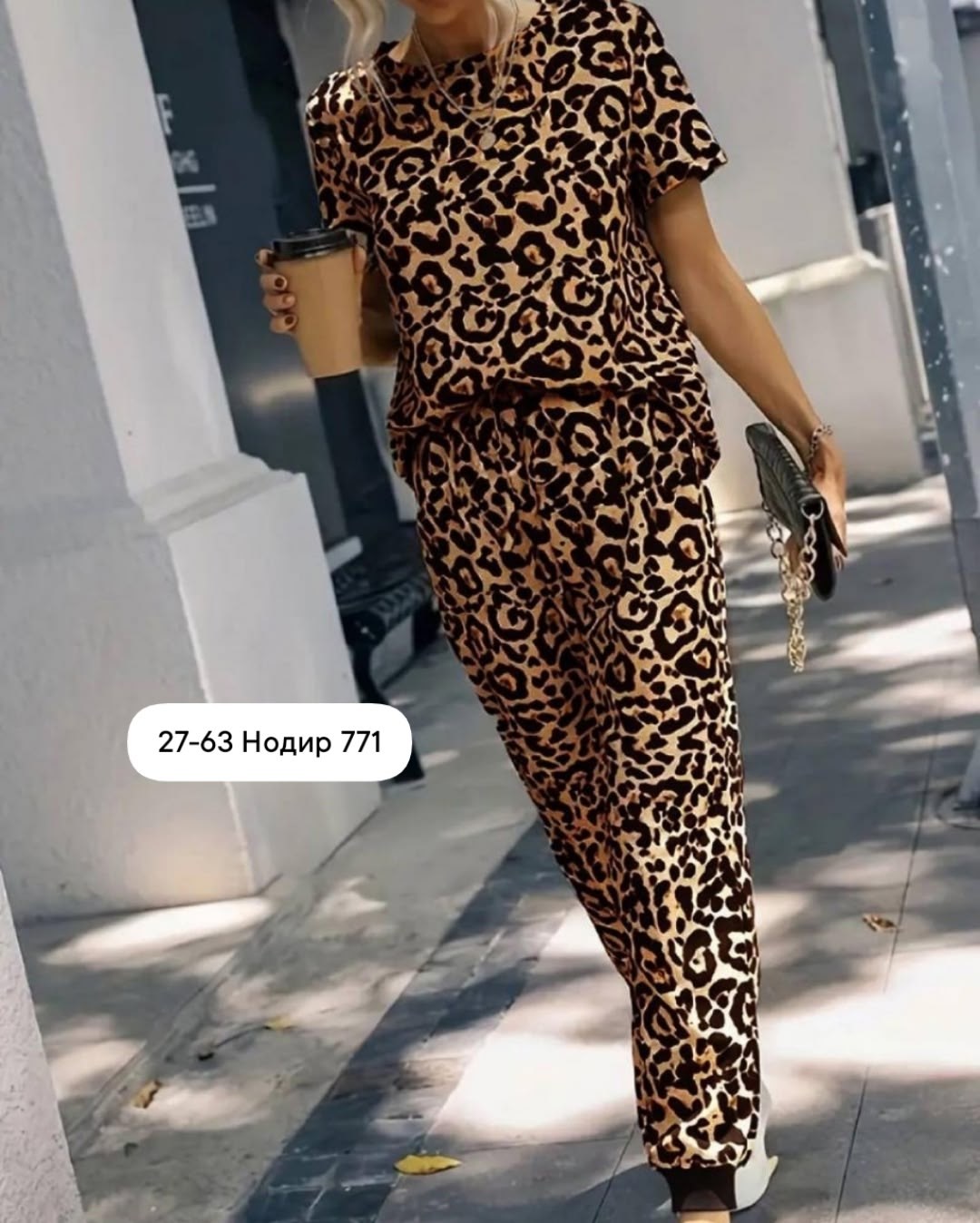 леопардовые костюмы,костюм леопардовый женский,костюм женский леопард,комбинезон с леопардовым принтом,костюм с принтом