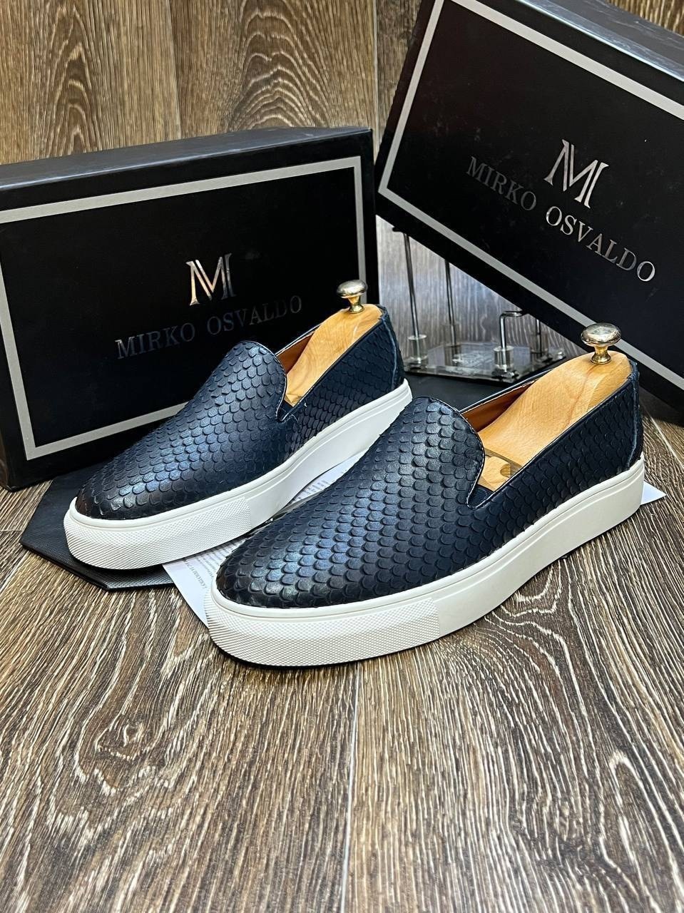 ,лоферы мужские loro piana,лоферы loro piana,слипоны боттега венета,мужские слипоны