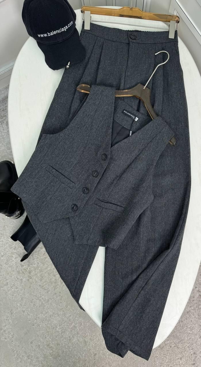 костюм брючный женский юрс,брючный костюм с жилеткой,костюмы брючный,костюм женский брючный с жилеткой,серый брючный костюм