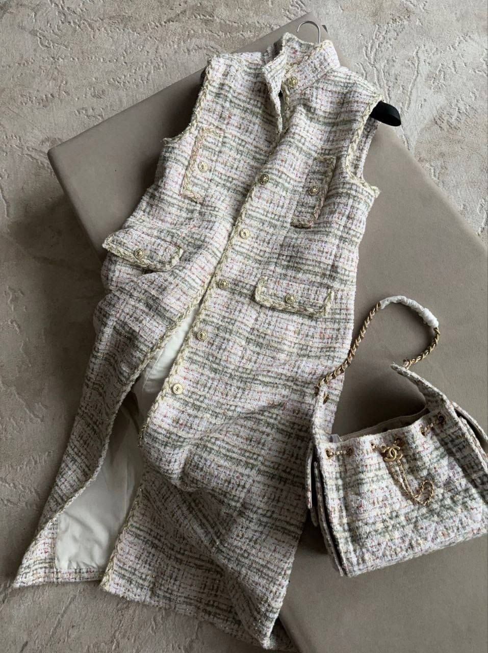 костюмы брючные,бежевые брюки,элегантные наряды,брюки с высокой талией,одежда брюки