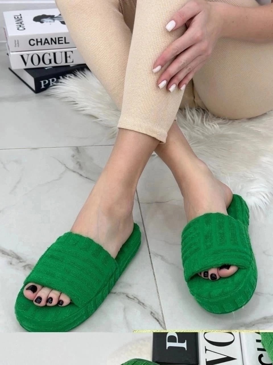 женские тапочки,мода на махровые тапки,женские домашние тапочки,,женские тапочки для дома