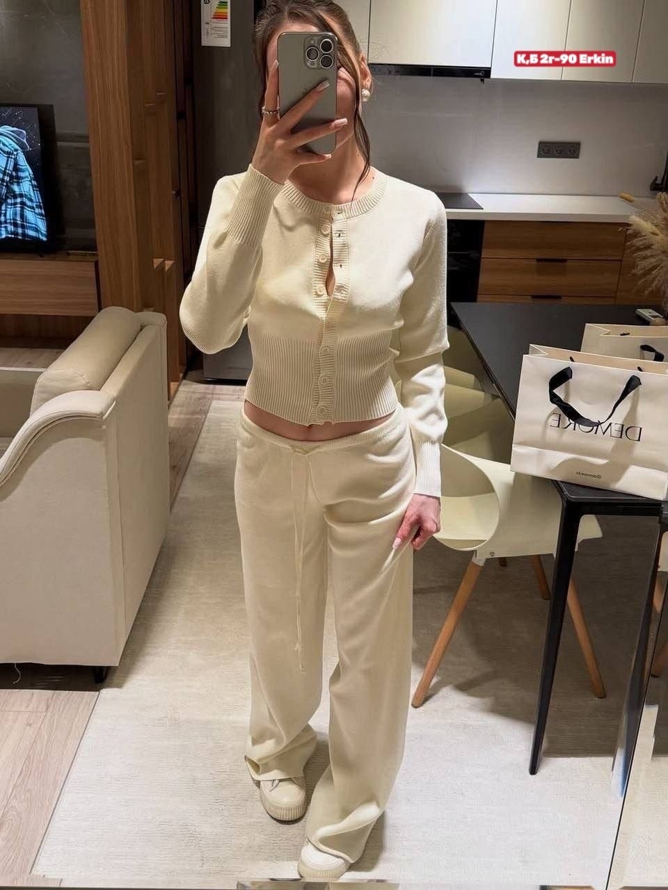 трикотажные костюмы,комплект вязаный,костюм вязаной,трикотажные костюмы женские