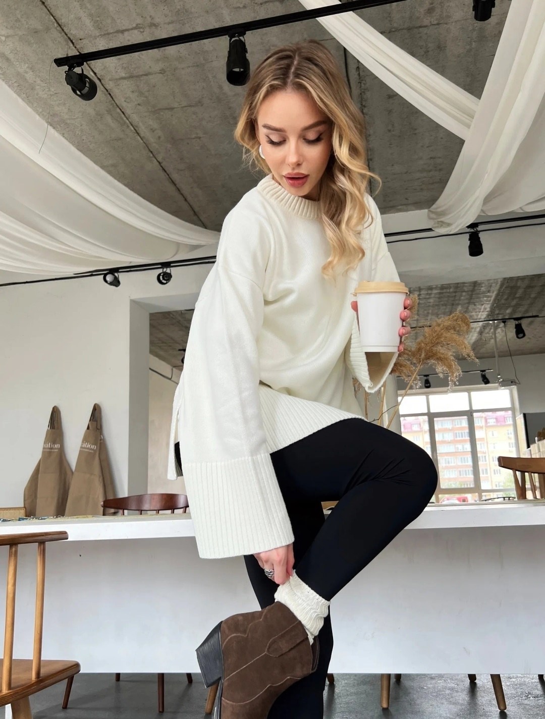 джемпер оверсайз,женский свитер оверсайз,джемпер женский оверсайз,оверсайз свитер,трикотажный свитер оверсайз