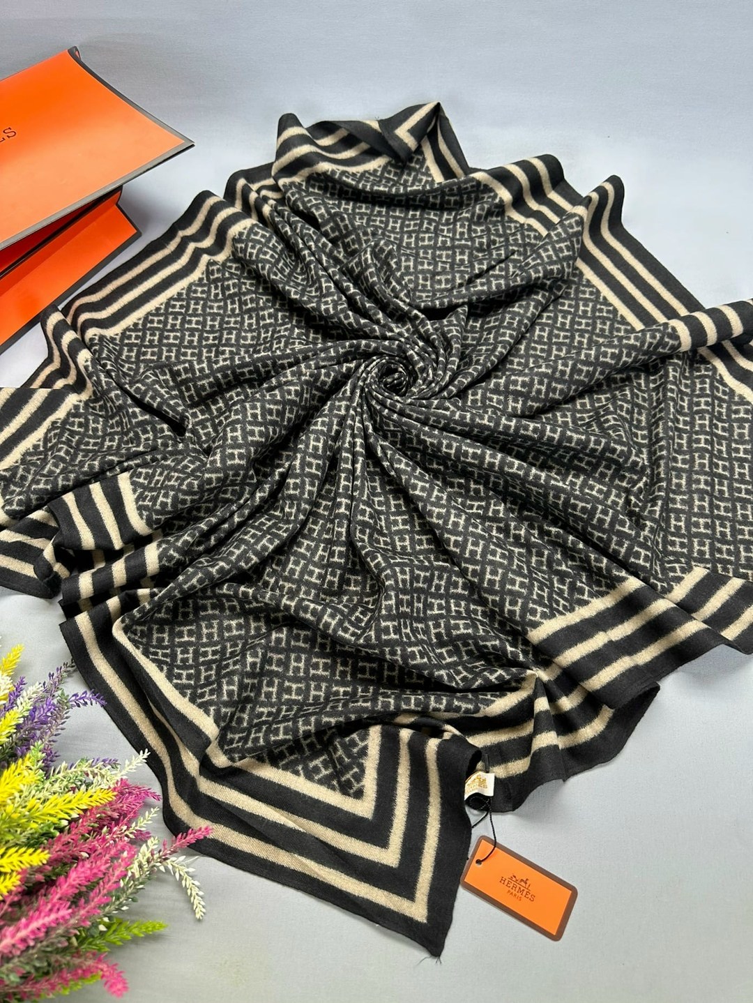 брендовый платок,шарф платок,серый платок луи виттон,платки кашемир,палантин женские