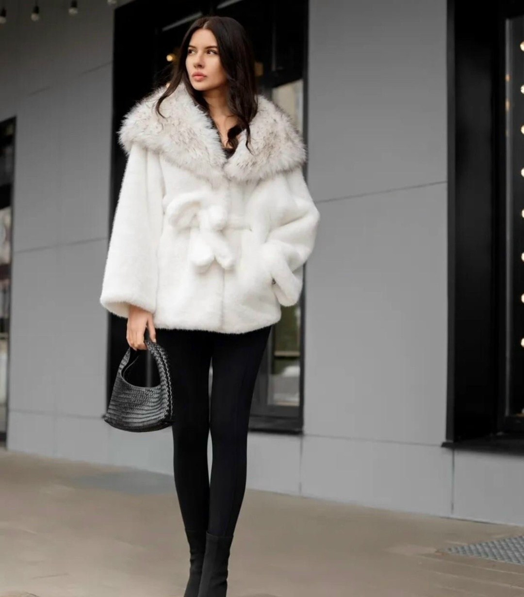 белая норковая шуба,белая норковая шуба с капюшоном,белая шуба,шуба белая норка,шуба женская