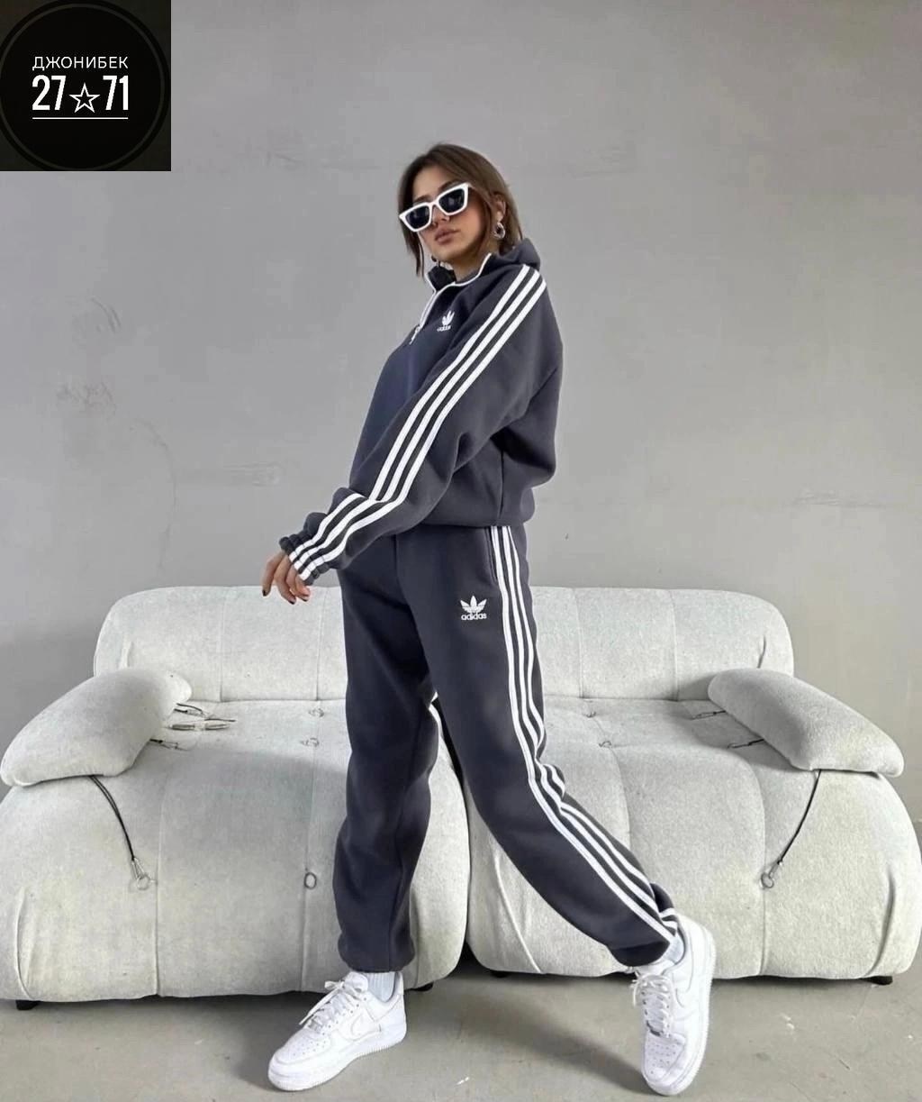 спортивный костюм женский adidas,женский костюм адидас,спортивные костюмы женские,спортивные костюмы адидас женские,костюмы спортивный adidas