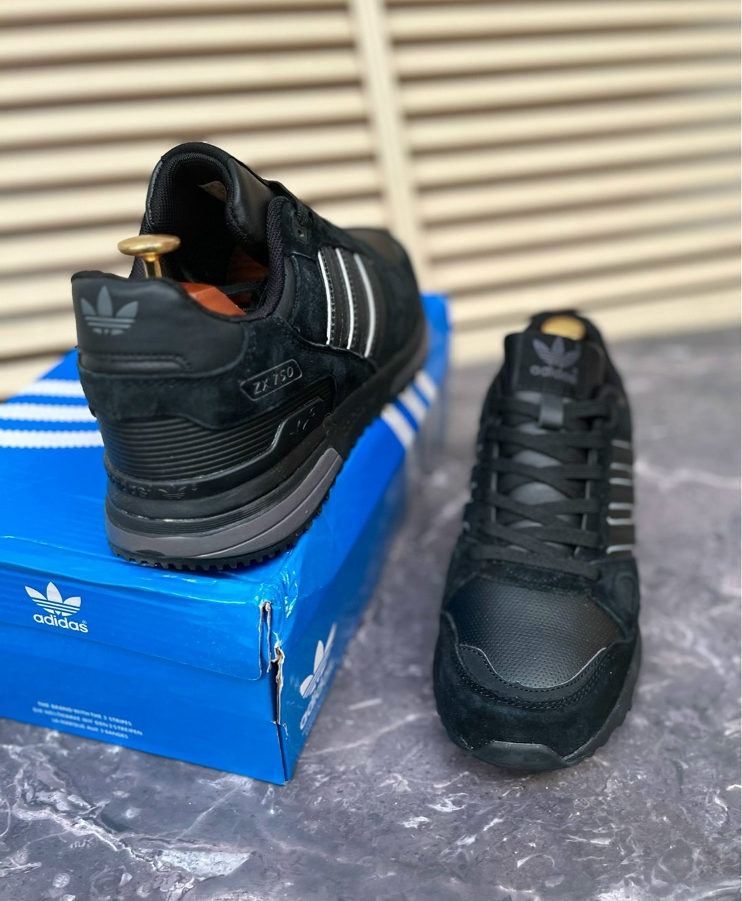 кроссовки adidas zx 750,кроссовки,кроссовки мужские adidas zx 750,мужские кроссовки adidas,кроссовки adidas