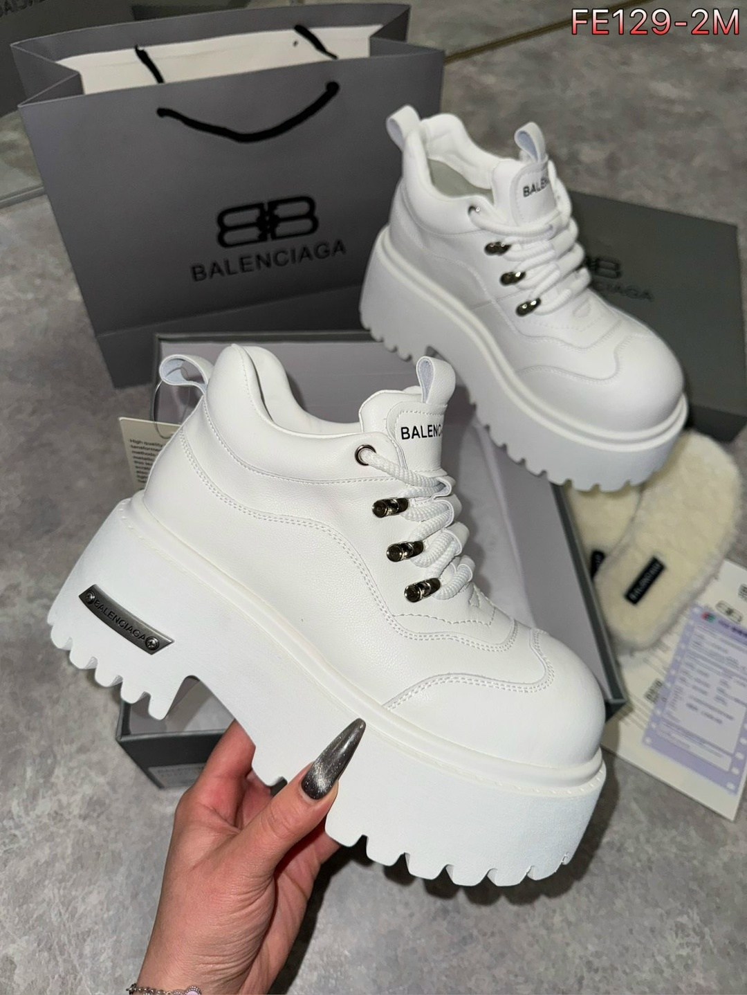 ,женские ботинки,ботинки модные,ботинки на платформе, на платформе