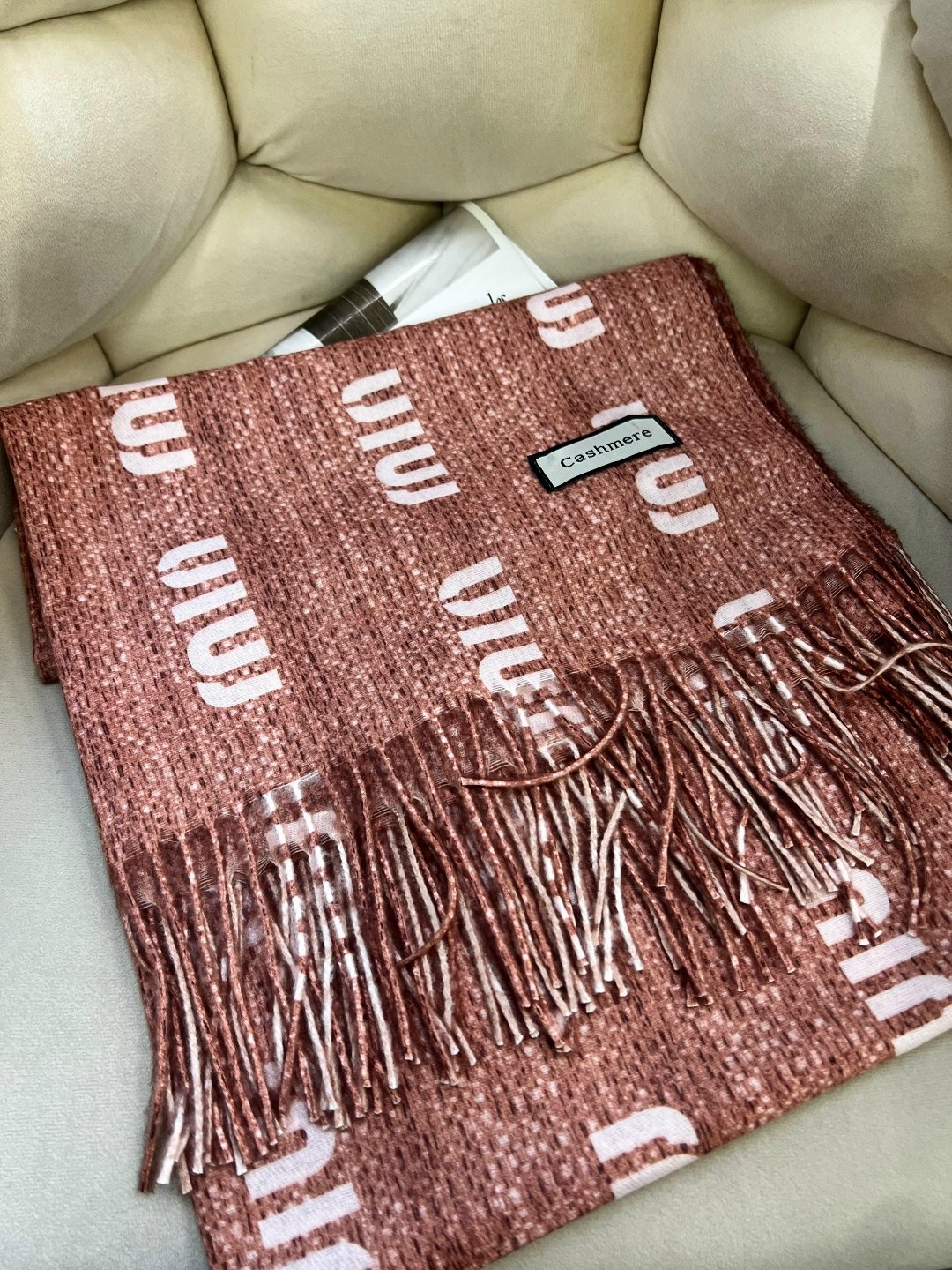 шуба искусственная,шуба из искусственного меха,шуба стиль,шуба из ламы,шуба тренд