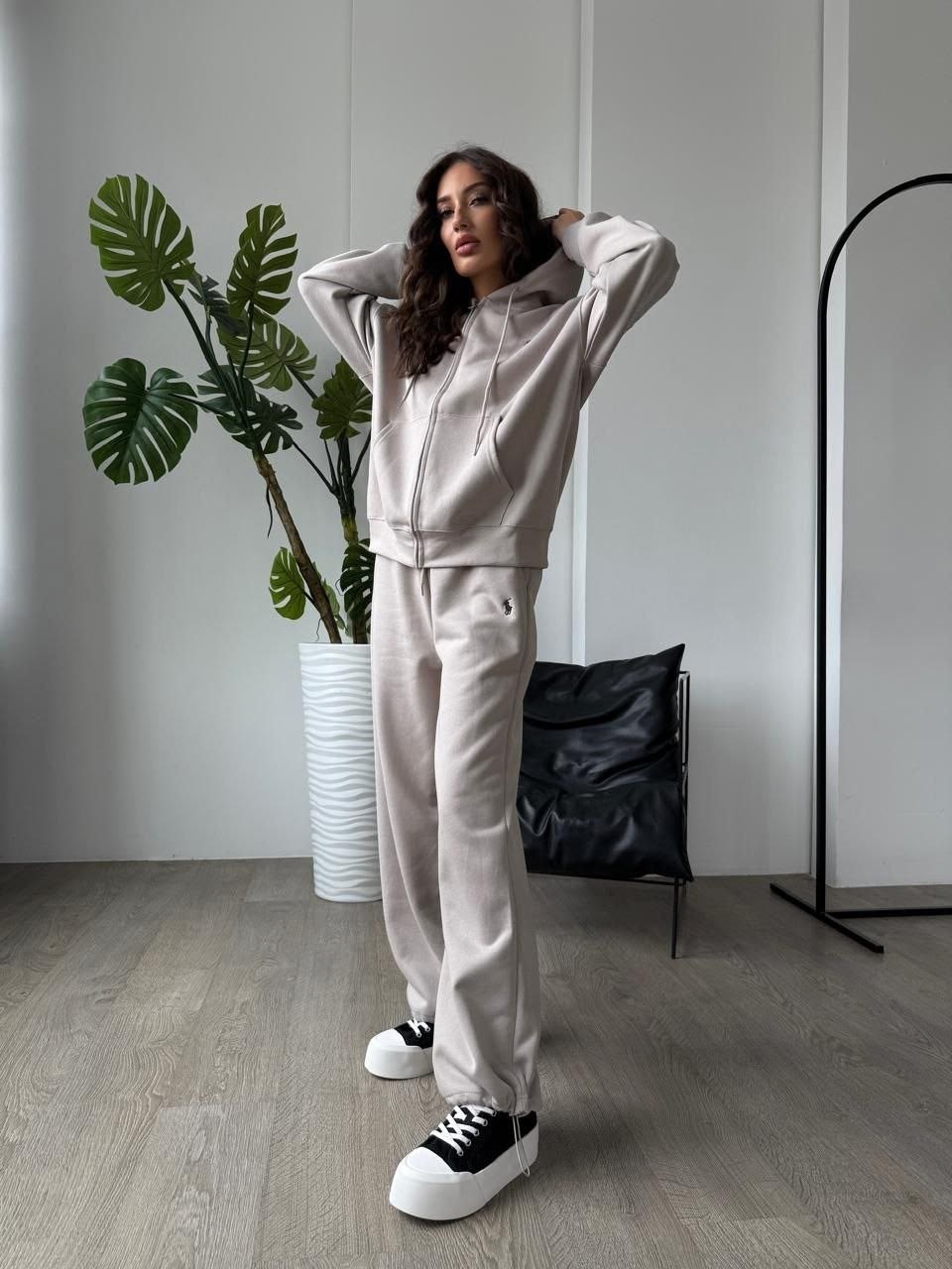 костюмы спортивные женские,cпортивный костюм женский на флисе,спортивные костюм,женский костюм на флисе,стильные костюмы