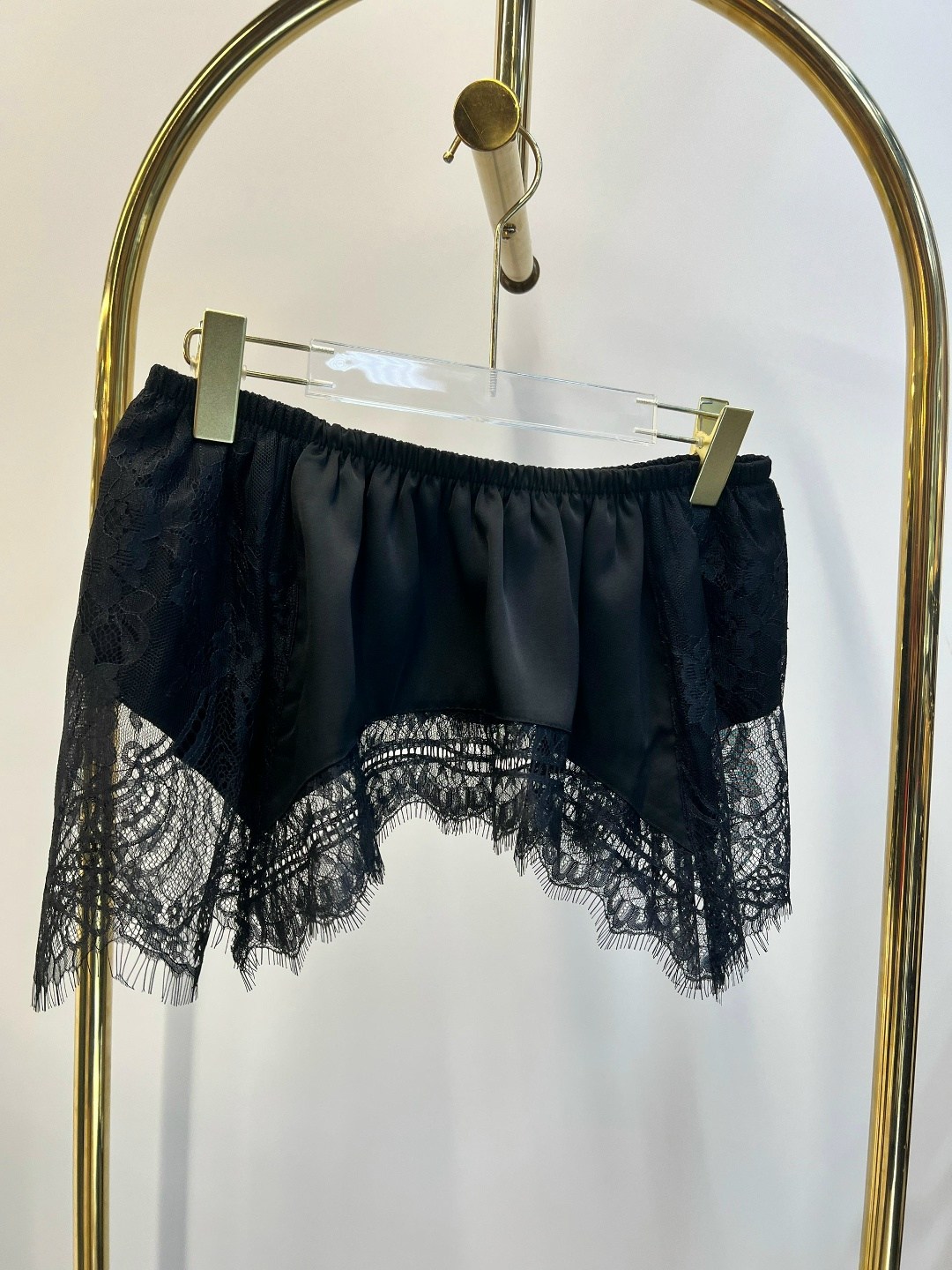 мода стиль,мода модная,одежда для женщин,платье с оборками