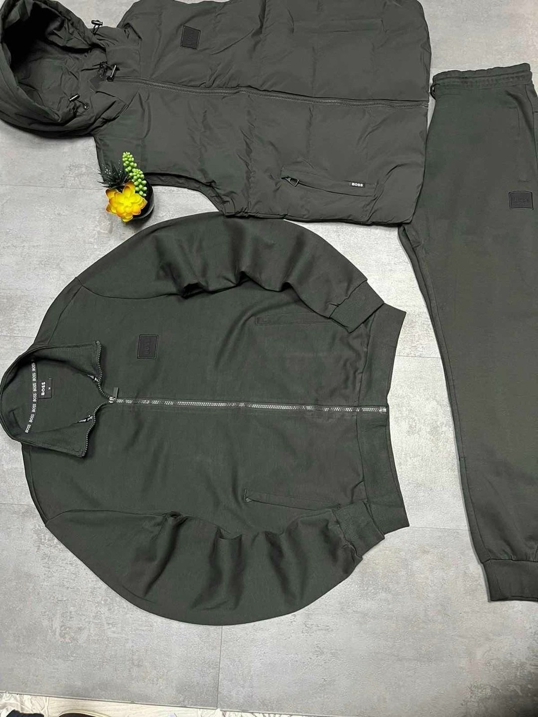 мужские спортивные костюмы,спортивный костюм 3 в 1,спортивный костюм тройка мужской,спортивный костюм для мужчин,спортивные костюм