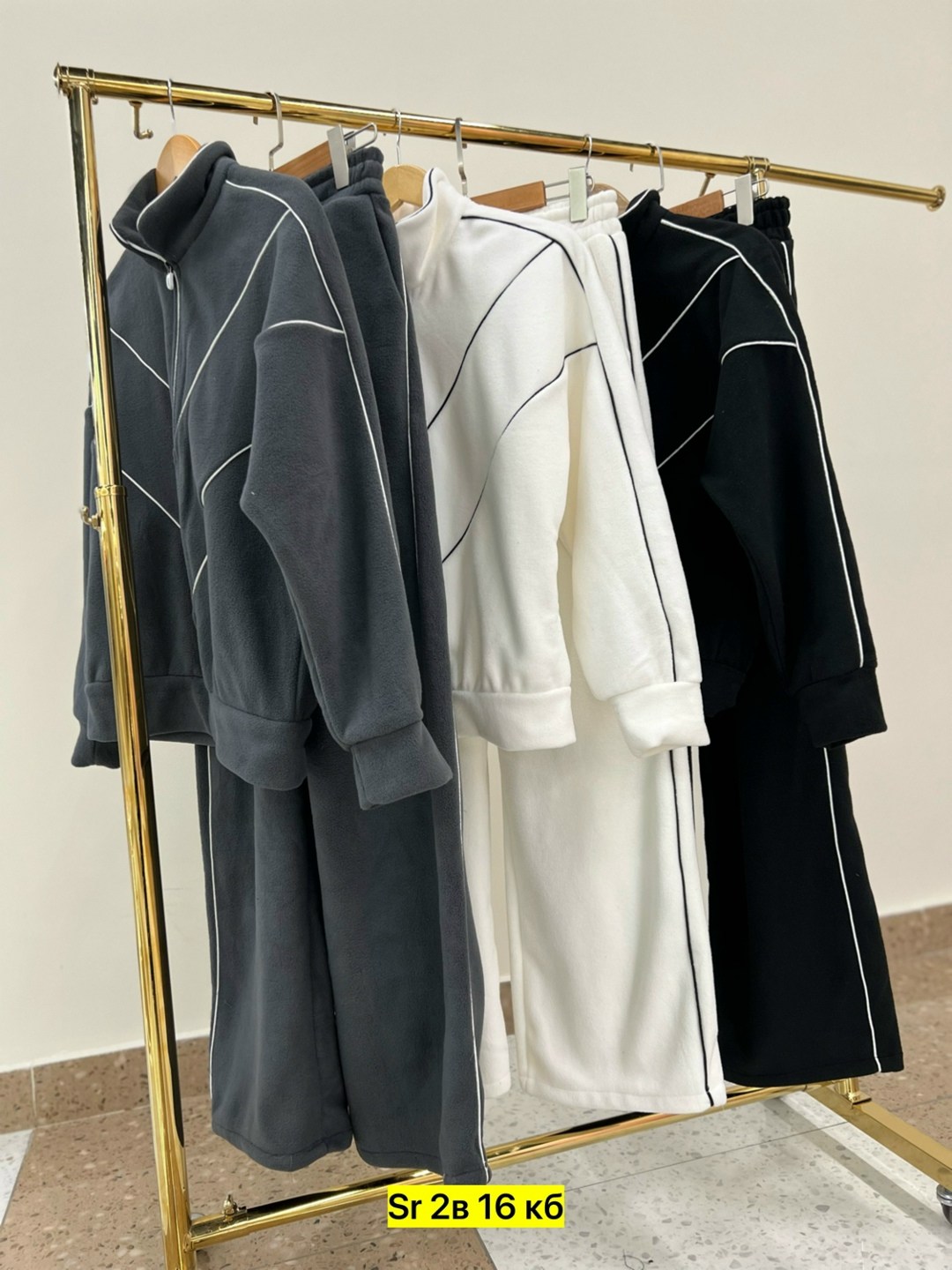 флисовые костюмы,cпортивный костюм женский на флисе,женские костюмы спортивные,спортивные костюм,женский костюм на флисе