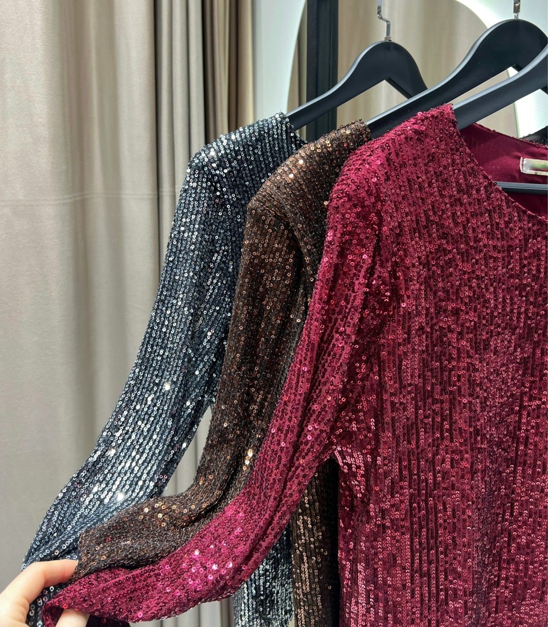 женская кофта,джемпер женский с люрексом,джемпер с пайетками,джемпер с люрексом,свитер с пайетками