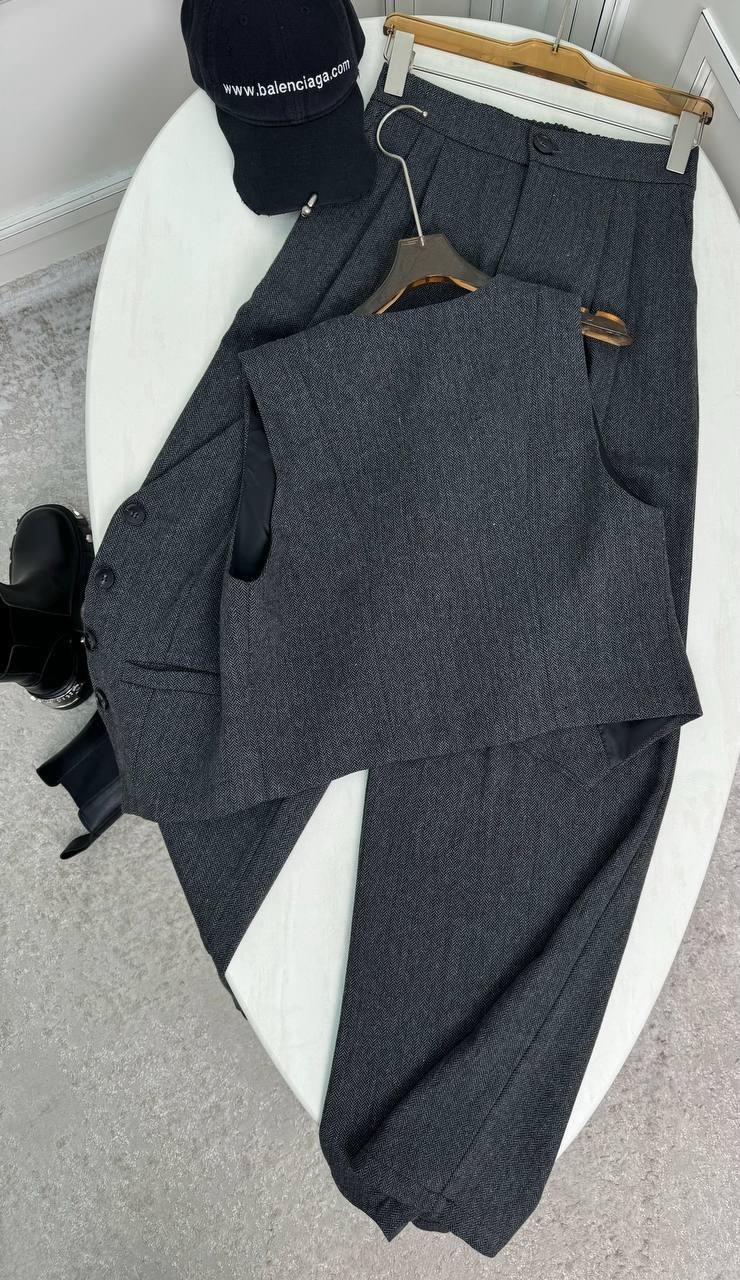 костюм брючный женский юрс,брючный костюм с жилеткой,костюмы брючный,костюм женский брючный с жилеткой,серый брючный костюм