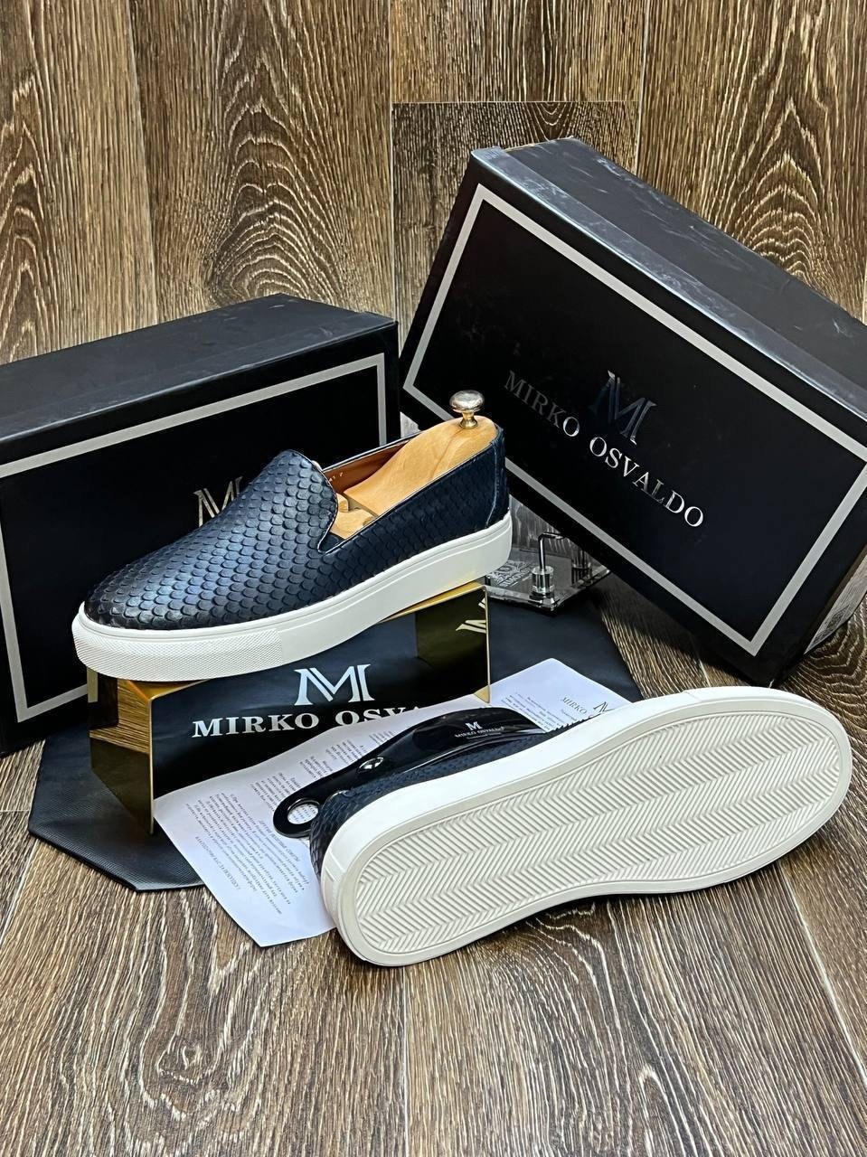 ,лоферы мужские loro piana,лоферы loro piana,слипоны боттега венета,мужские слипоны