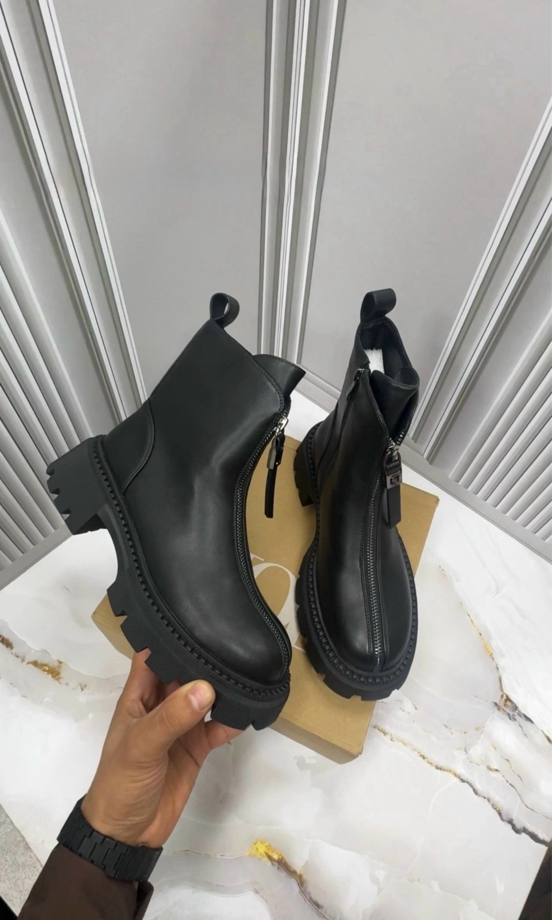 ,ботинки женские,модные ботинки,ботинка,женская