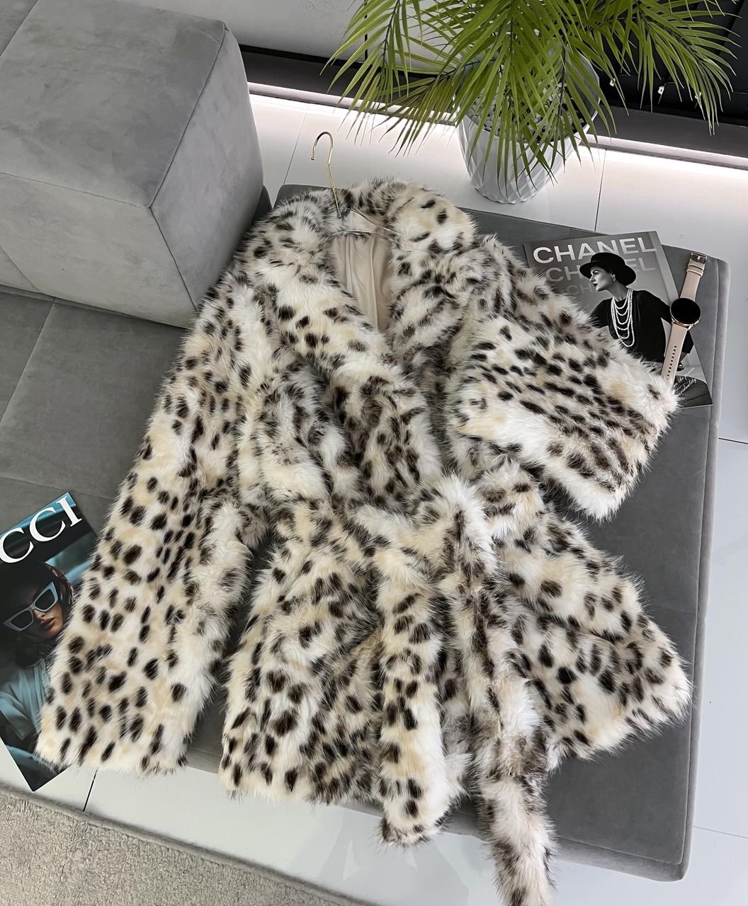 пальто из искусственного меха с леопардовым,пальто из искусственного меха,меховое пальто,меховое пальто женское,модная шуба