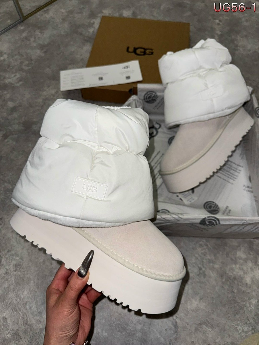 ,дутики зимние женские,дутики женские,теплая ,зимние женские сапоги