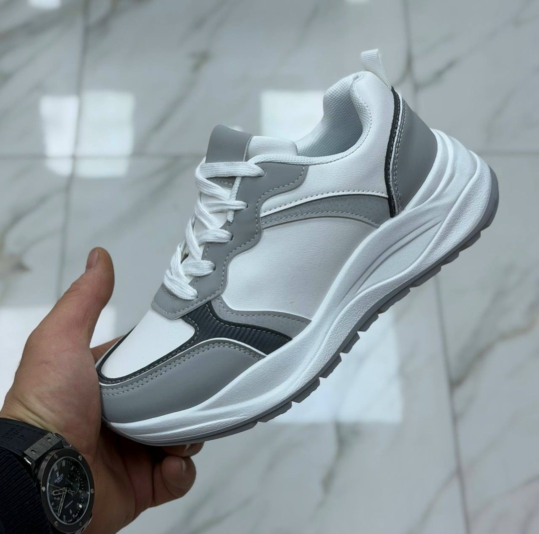 женские кроссовки,,кроссовки для женщин,кроссовки женские универсальные, женская