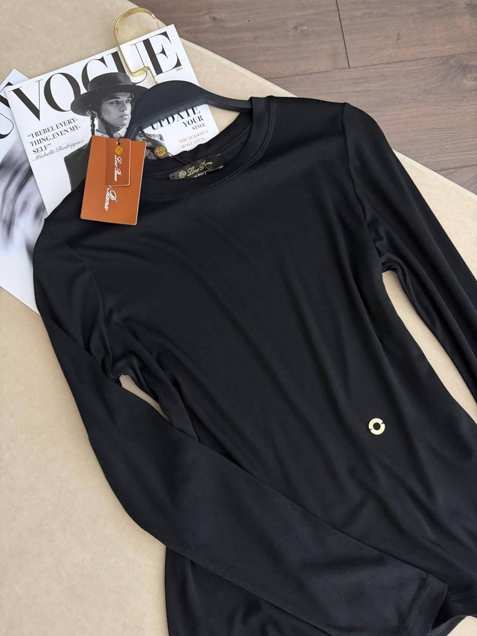 кофта стиль,женская кофта,кофта с вырезом,лонгслив женский,базовая кофта