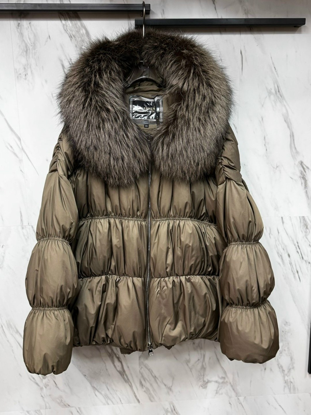 пуховики с мехом,пуховик,зимние куртки,короткий пуховик,куртка пуховик