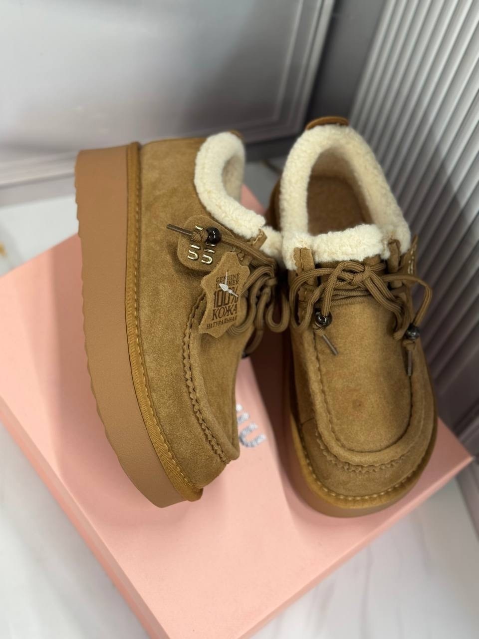 ,угги женские,зимняя , теплая,замшевые ботинки